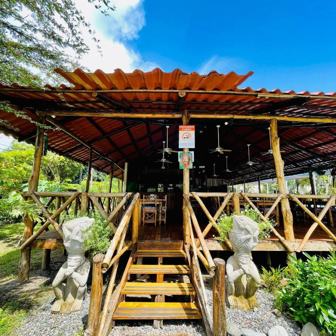 Hotel Cocomar Parrita Bagian luar foto